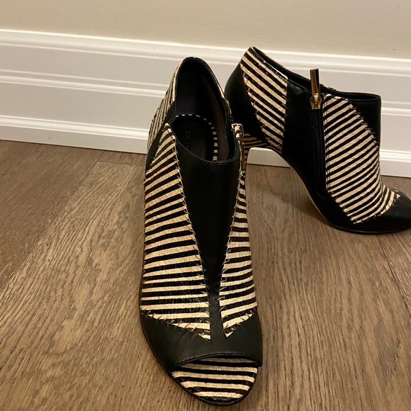 Rachel Roy Heels - Picture 3 of 4